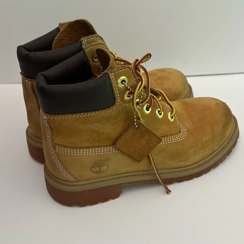 Timberland 6-Inch Premium Waterproof Wheat Nubuck Boots Toddler Size 13‎
